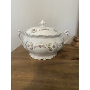 Vintage MZ Austria Porcelain Bowl With Lid And Handles. 5.5”T 8”W